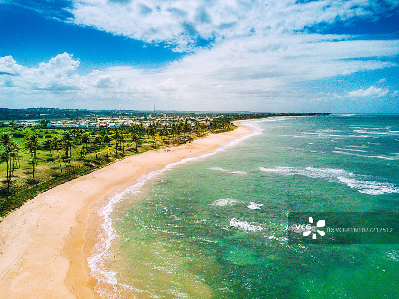 鸟瞰巴西的海岸线，巴伊亚州图片素材