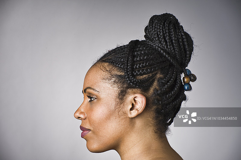 美国黑人女性发型研究图片素材