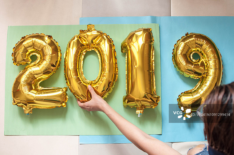 2019金属黄金充气气球图片素材