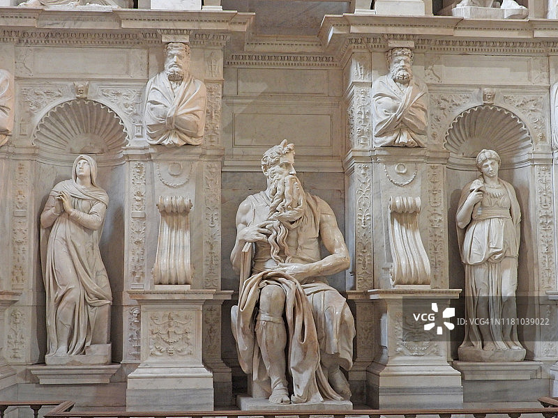 米开朗基罗的摩西雕像图片素材
