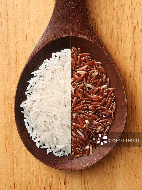 印度香米和红米的组合图片素材