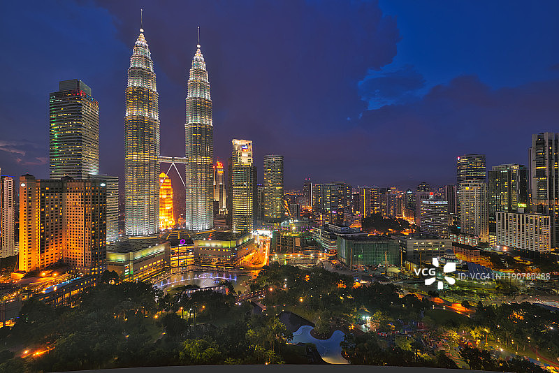 马来西亚吉隆坡天际线日落景图片素材