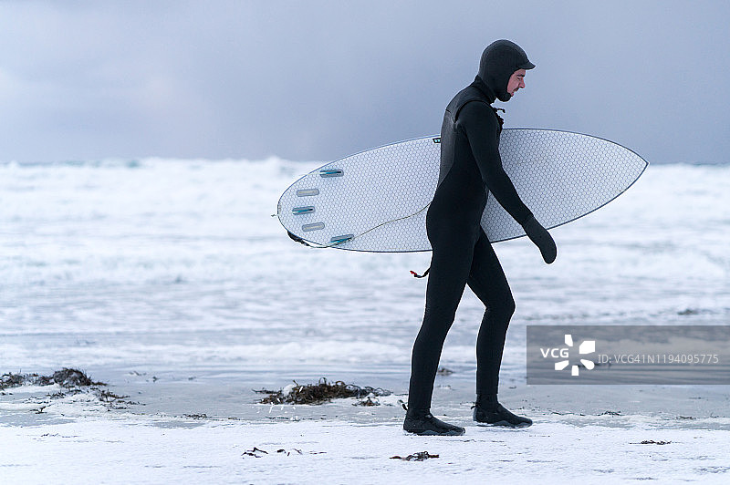 冬季极限运动冲浪者图片素材