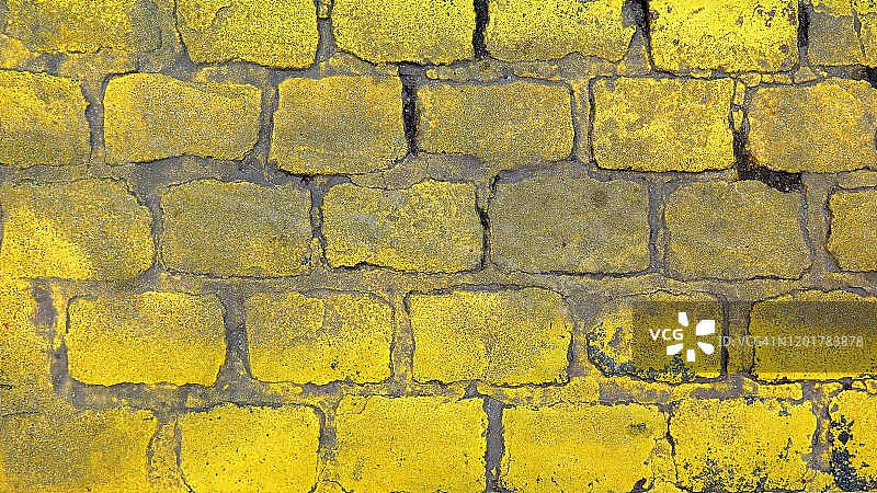 布鲁塞尔黄色的旧街道铺路石图片素材