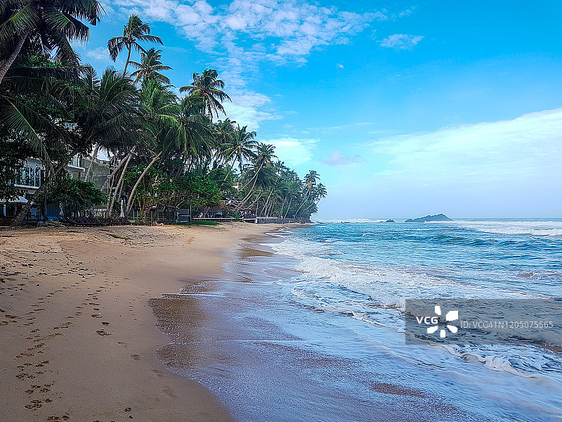 斯里兰卡乌纳瓦图纳的达拉韦拉海滩图片素材
