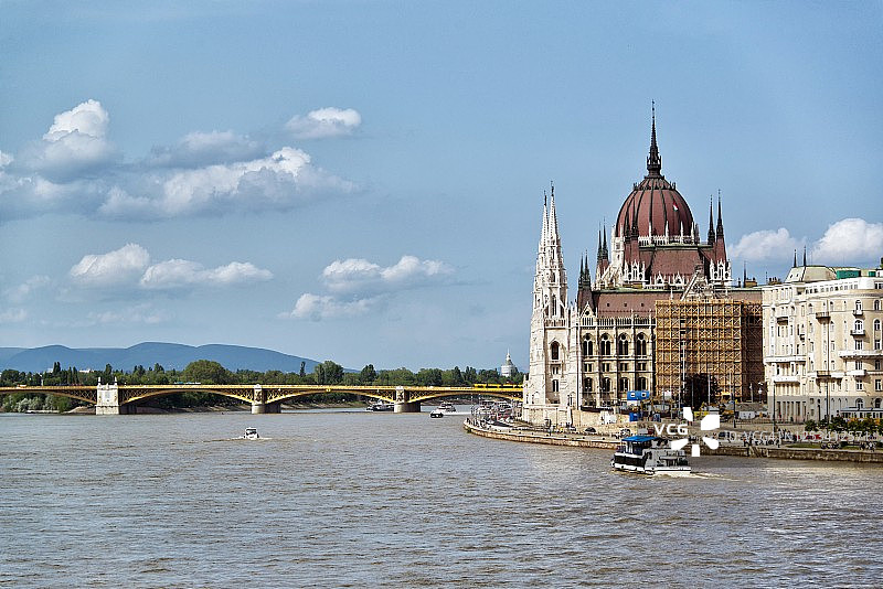 布达佩斯的匈牙利议会图片素材