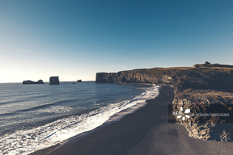Reynisfjara黑沙滩，冰岛图片素材