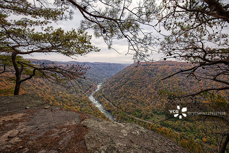 西弗吉尼亚州的秋天的颜色图片素材