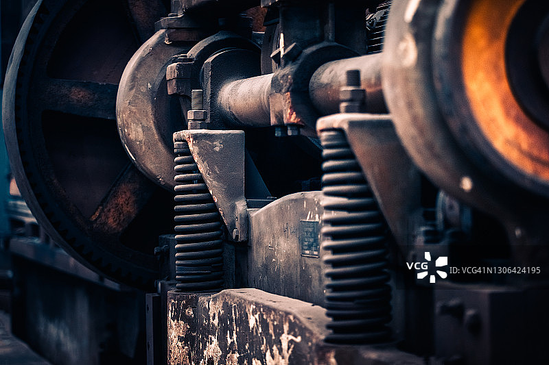 机械厂的旧机器。关闭了。中国江苏省江阴市图片素材