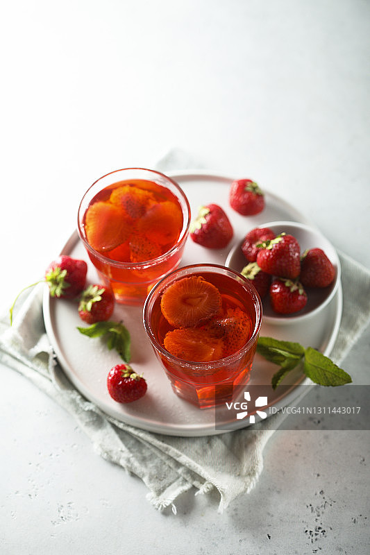 草莓饮料图片素材
