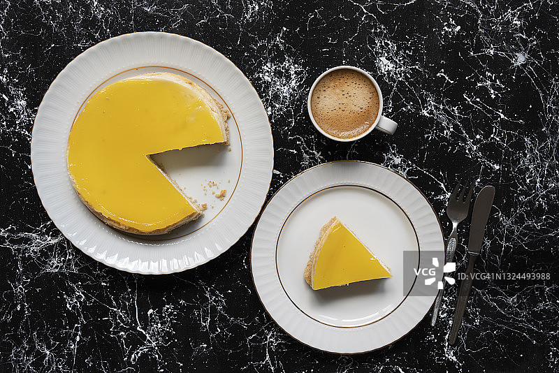 柠檬芝士蛋糕和咖啡图片素材