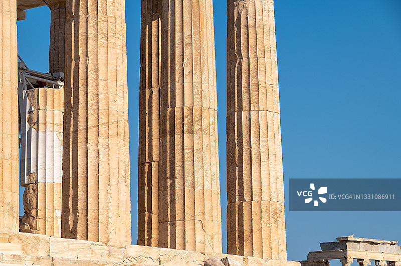 希腊雅典卫城帕台农神庙的柱廊细节图片素材