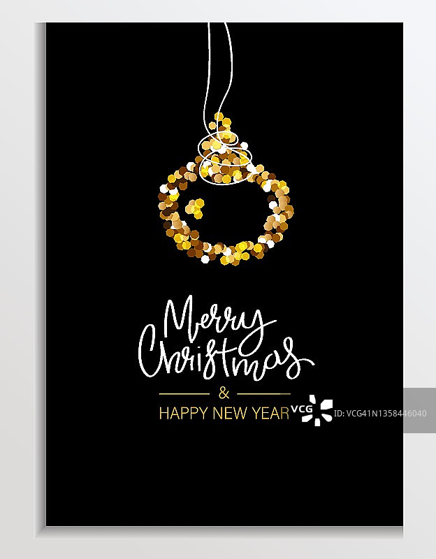 金色闪光卡与圣诞球。圣诞快乐，新年快乐。闪闪发光的背景，问候或公司卡片，海报，节日封面。闪闪发光的矢量插图。图片素材