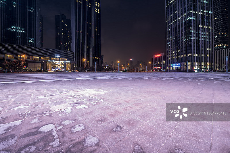 雪后的城市广场图片素材