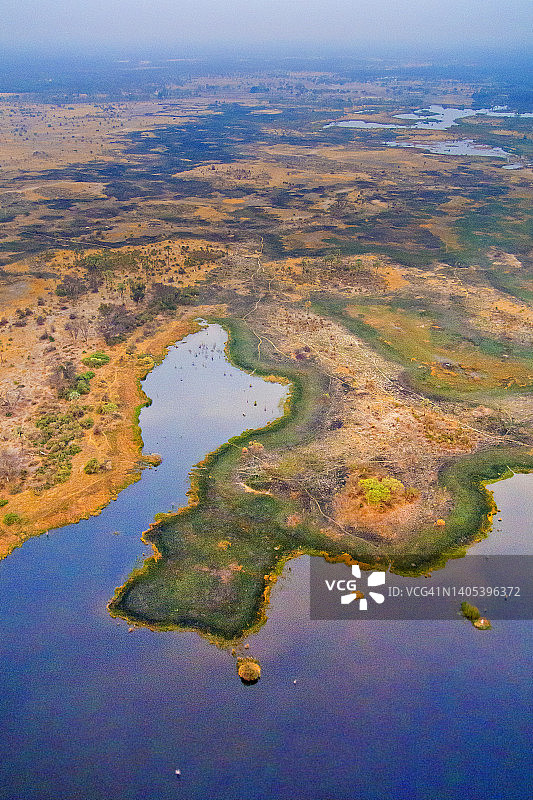 鸟瞰，奥卡万戈湿地，奥卡万戈三角洲，博茨瓦纳图片素材