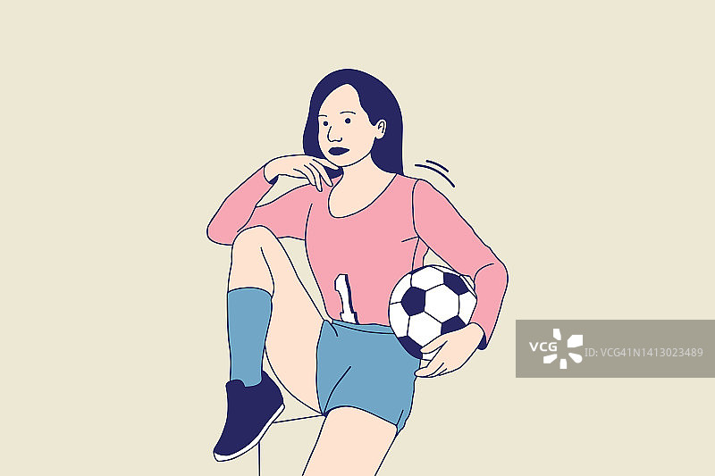 美丽的年轻女足球运动员举着足球的插图图片素材