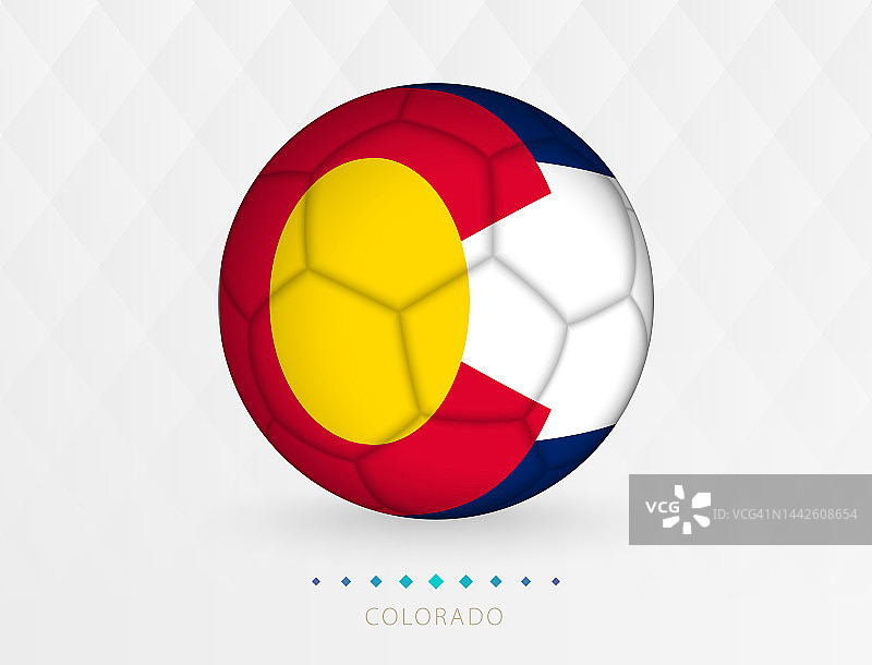 带有科罗拉多国旗图案的足球，带有科罗拉多国家队国旗的足球。图片素材