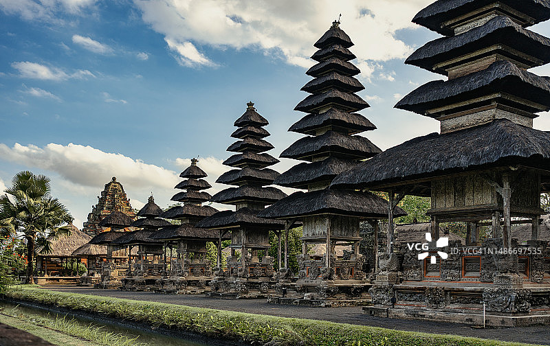 秋千寺公园。巴厘岛旅游目的地印度尼西亚。图片素材