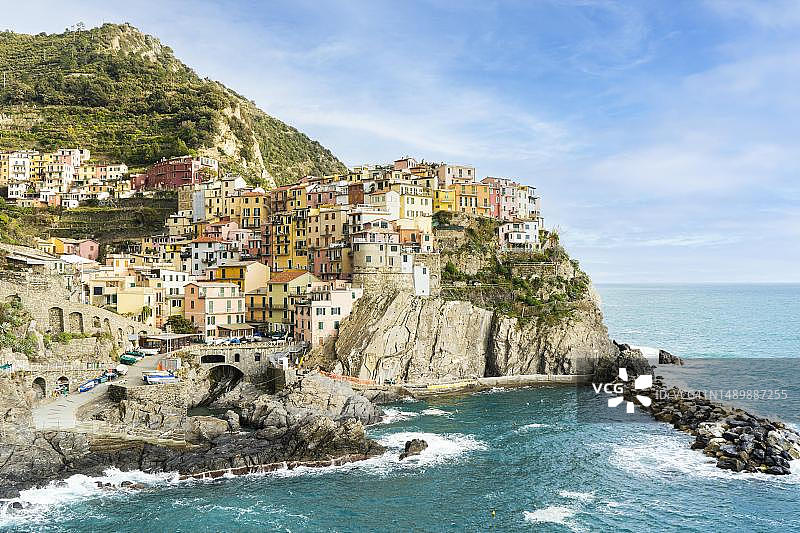 意大利利古里亚五渔村马纳罗拉村的景色图片素材