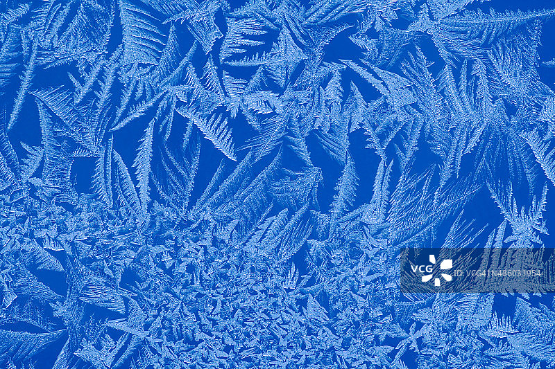 窗户上的霜冻图案图片素材