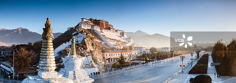布达拉宫全景，拉萨，西藏，中国图片素材