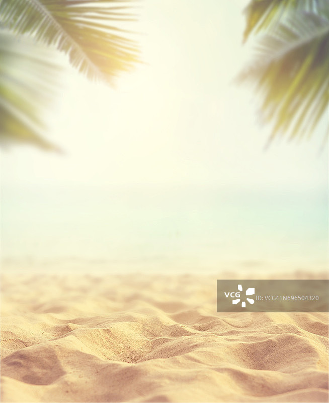 沙子与模糊的海天背景，夏天的一天图片素材