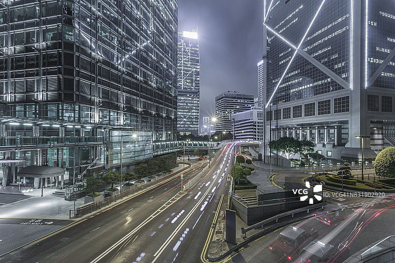 中国香港市中心的汽车步道图片素材