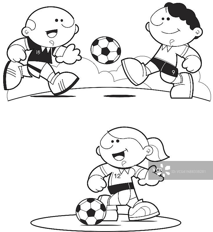 足球-足球，9,12,15踢足球。有趣的秋天运动。图片素材