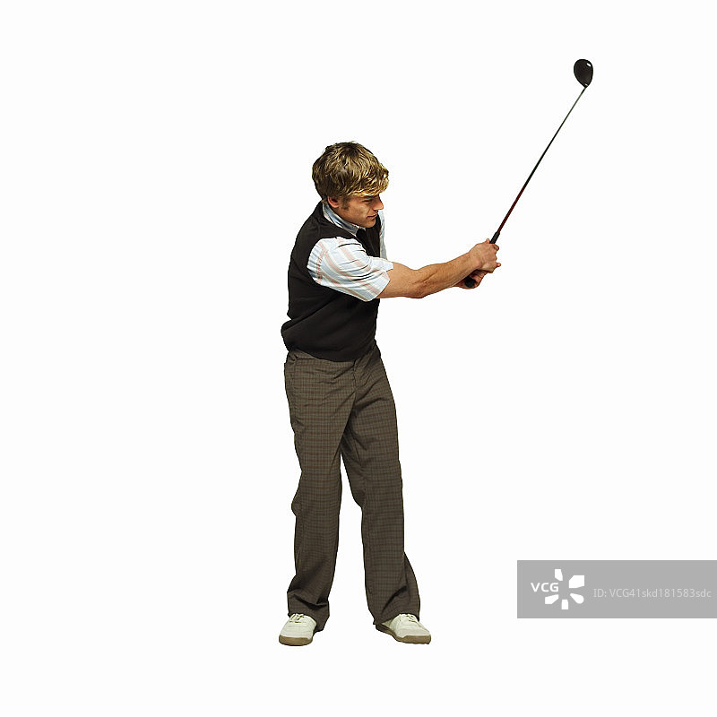 男人打高尔夫球图片素材