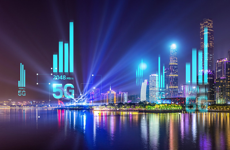 5G网络科技快速发展网络信号广州CBD夜景城市高楼建筑经济图片素材