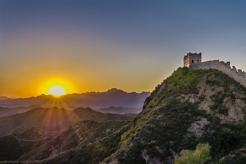 Jinshanling Great Wall at Sunset,Hebei Province,China图片下载