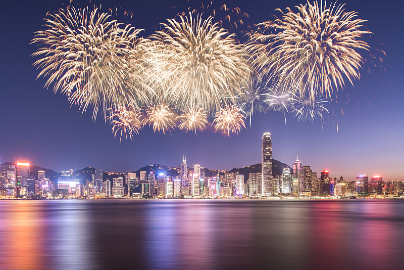 香港夜晚城市烟火景观图片下载