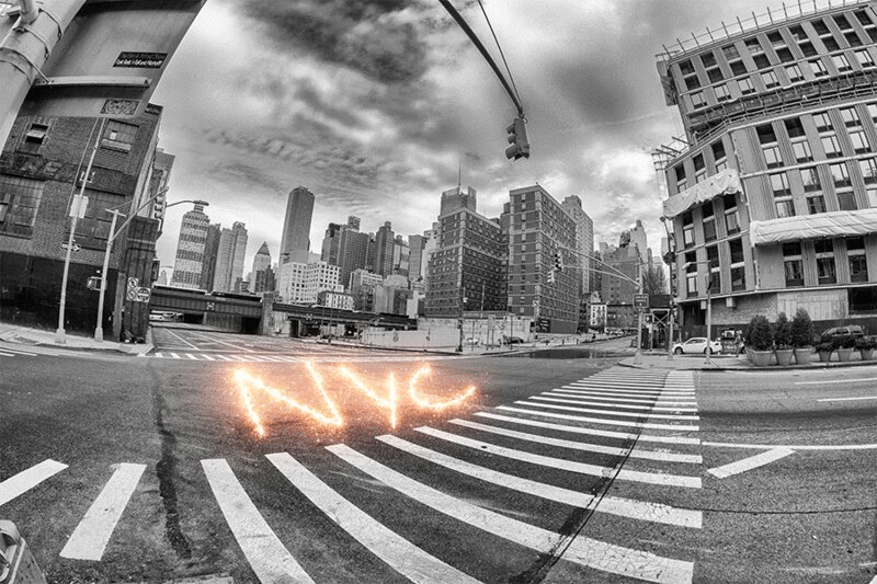 纽约与火花效应的街道，纽约市，美国纽约图片下载