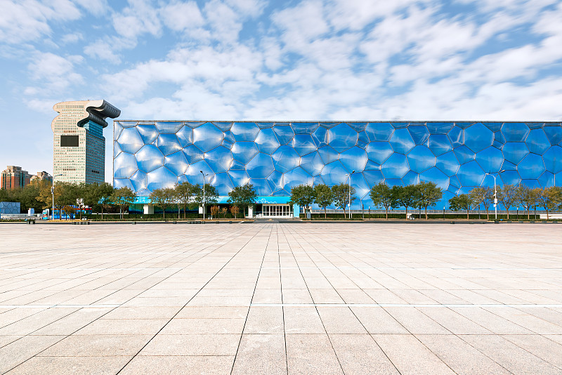 北京盘古大观与水立方前面的广场图片下载