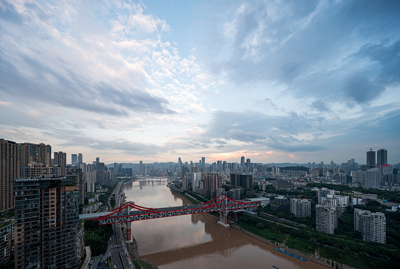 重庆市江北区曾家岩大桥城市风光图片下载
