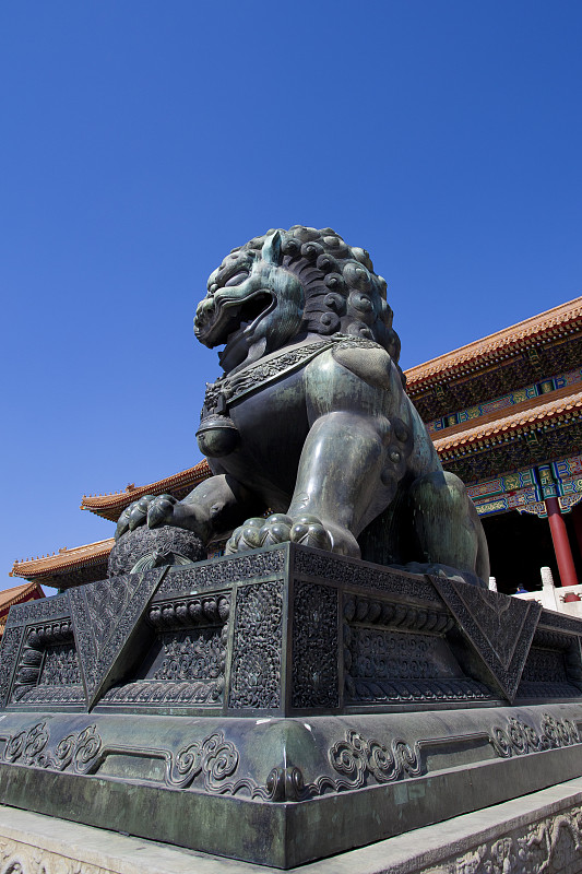 中华柱上的狮子图片
