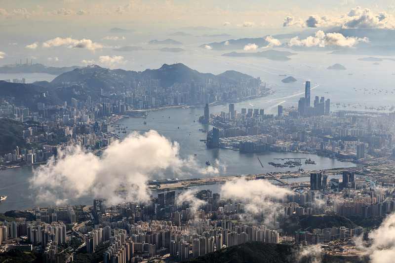 云下的香港图片下载