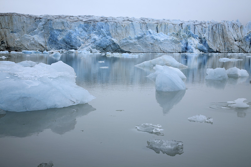 雾北极冰川图片下载