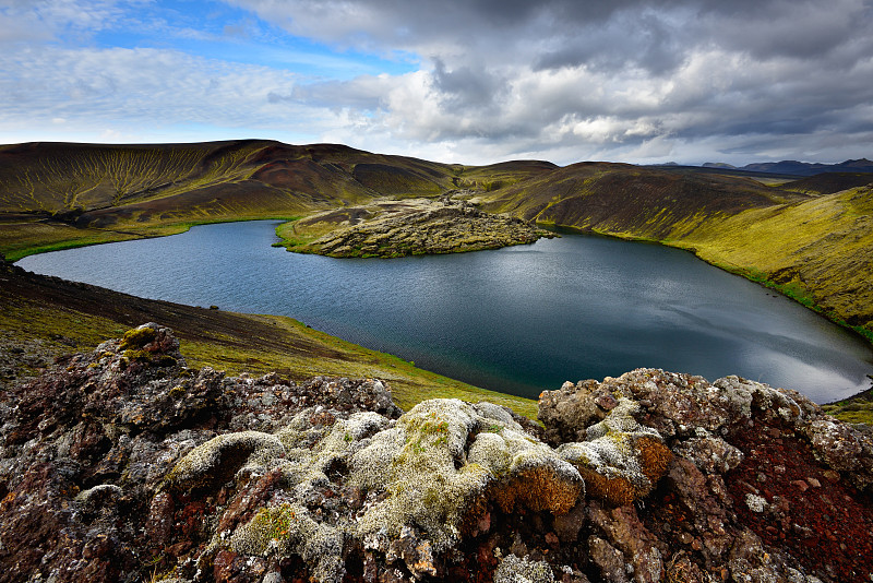 冰岛高地的Veidivotn湖图片下载