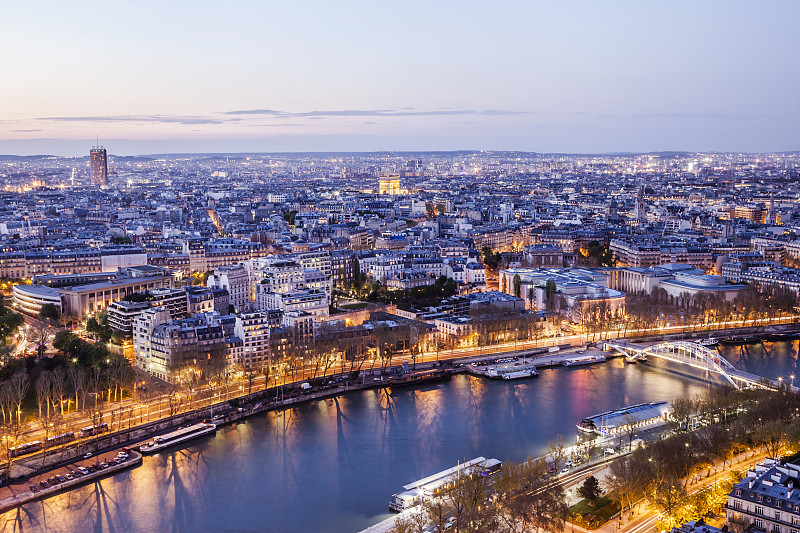 法国巴黎的夜景图片下载