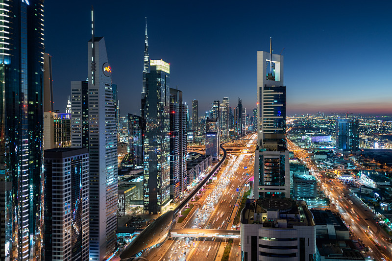 迪拜夜景鸟瞰图图片素材