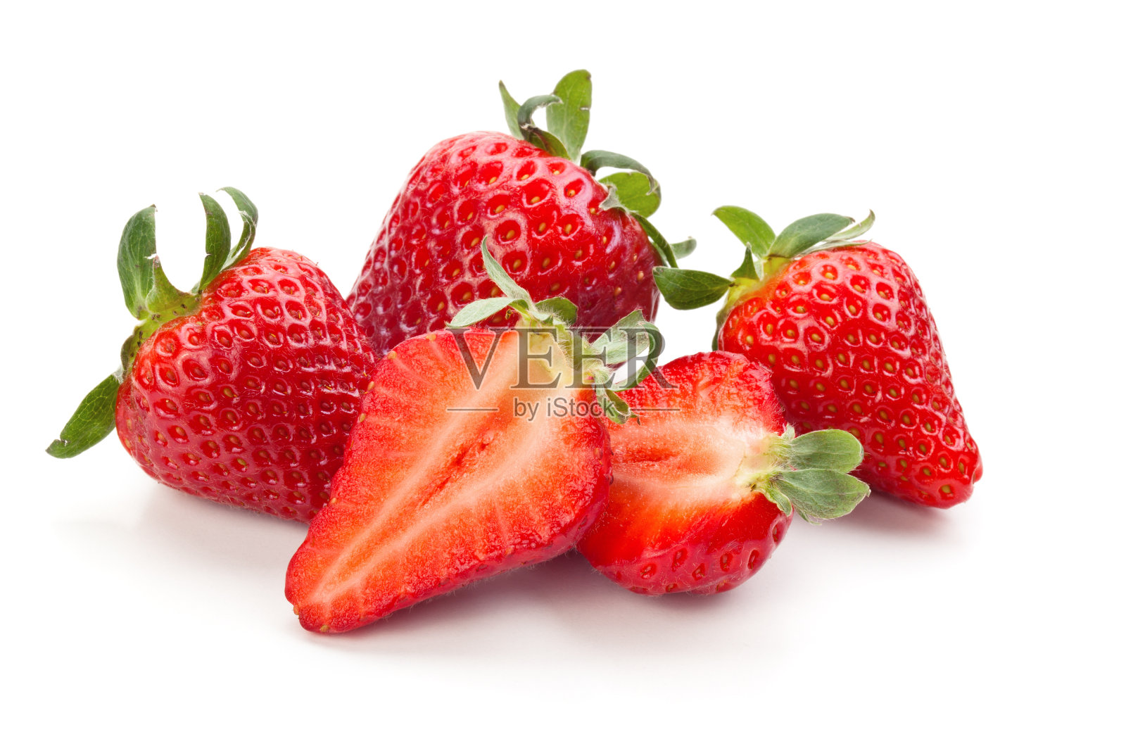 新鲜成熟的草莓。照片摄影图片