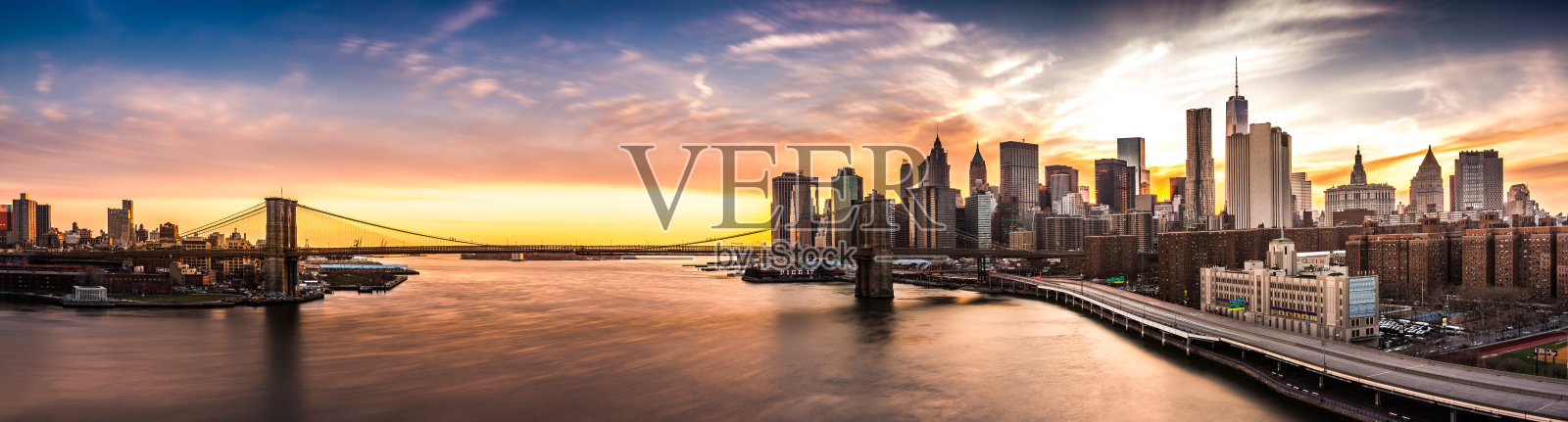 日落时的布鲁克林大桥全景照片摄影图片