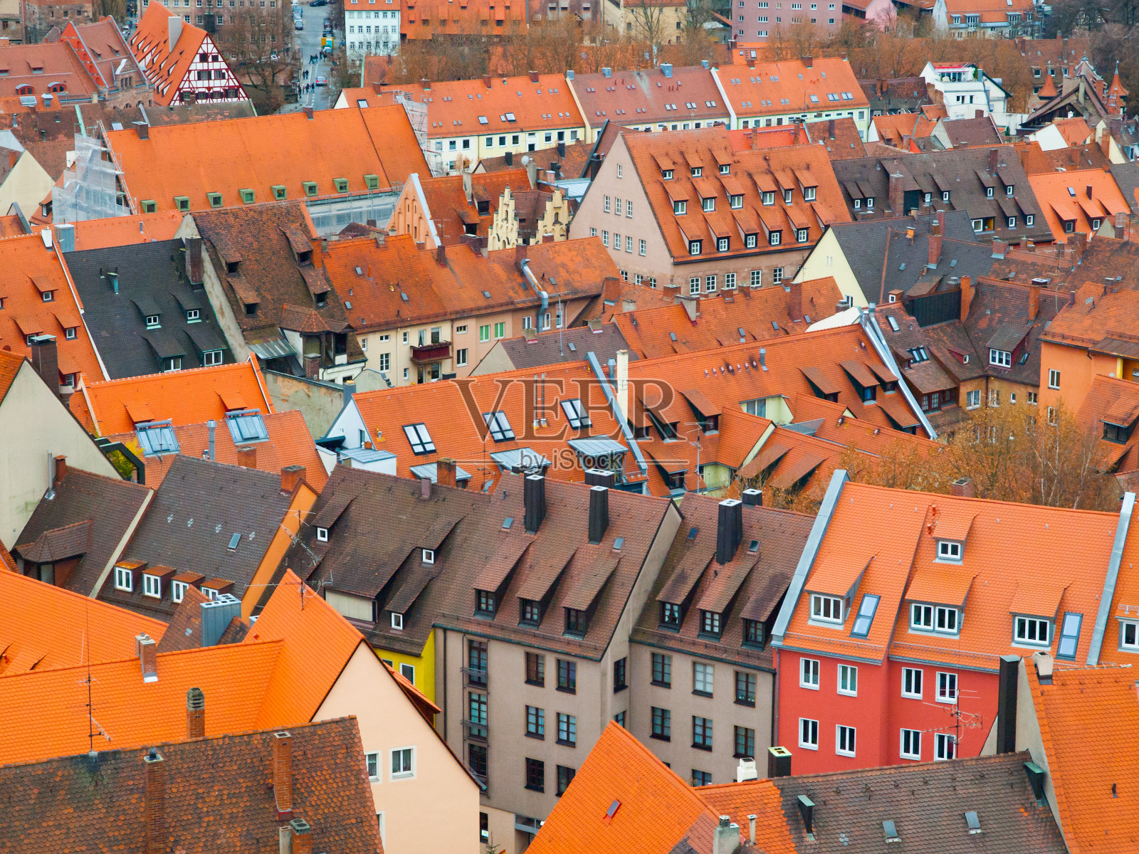 纽伦堡典型的橙色屋顶照片摄影图片