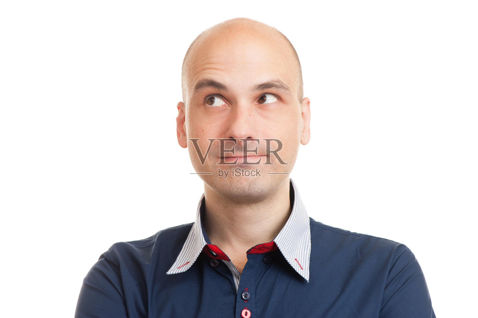 秃头的男人抬起头，抓着头发照片摄影图片_ID:168280970-Veer图库