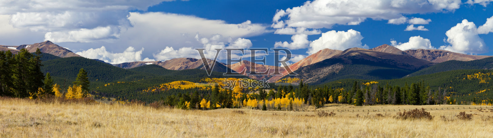 秋天的科罗拉多州落基山脉照片摄影图片