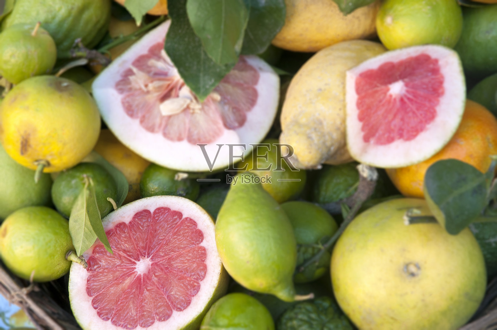 葡萄柚和新鲜水果照片摄影图片
