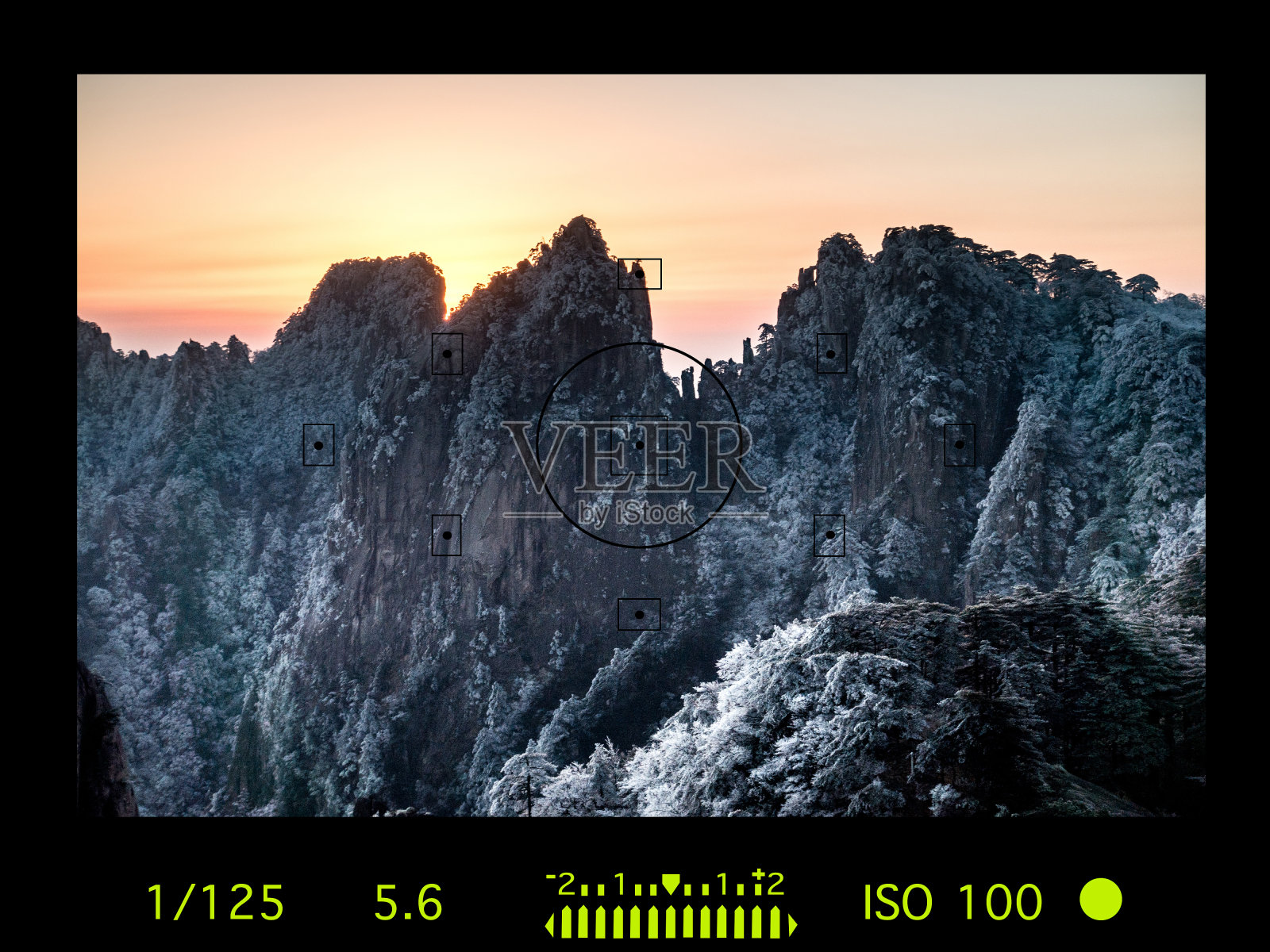 相机取景器与旅游目的地吸引力。黄山，中国照片摄影图片