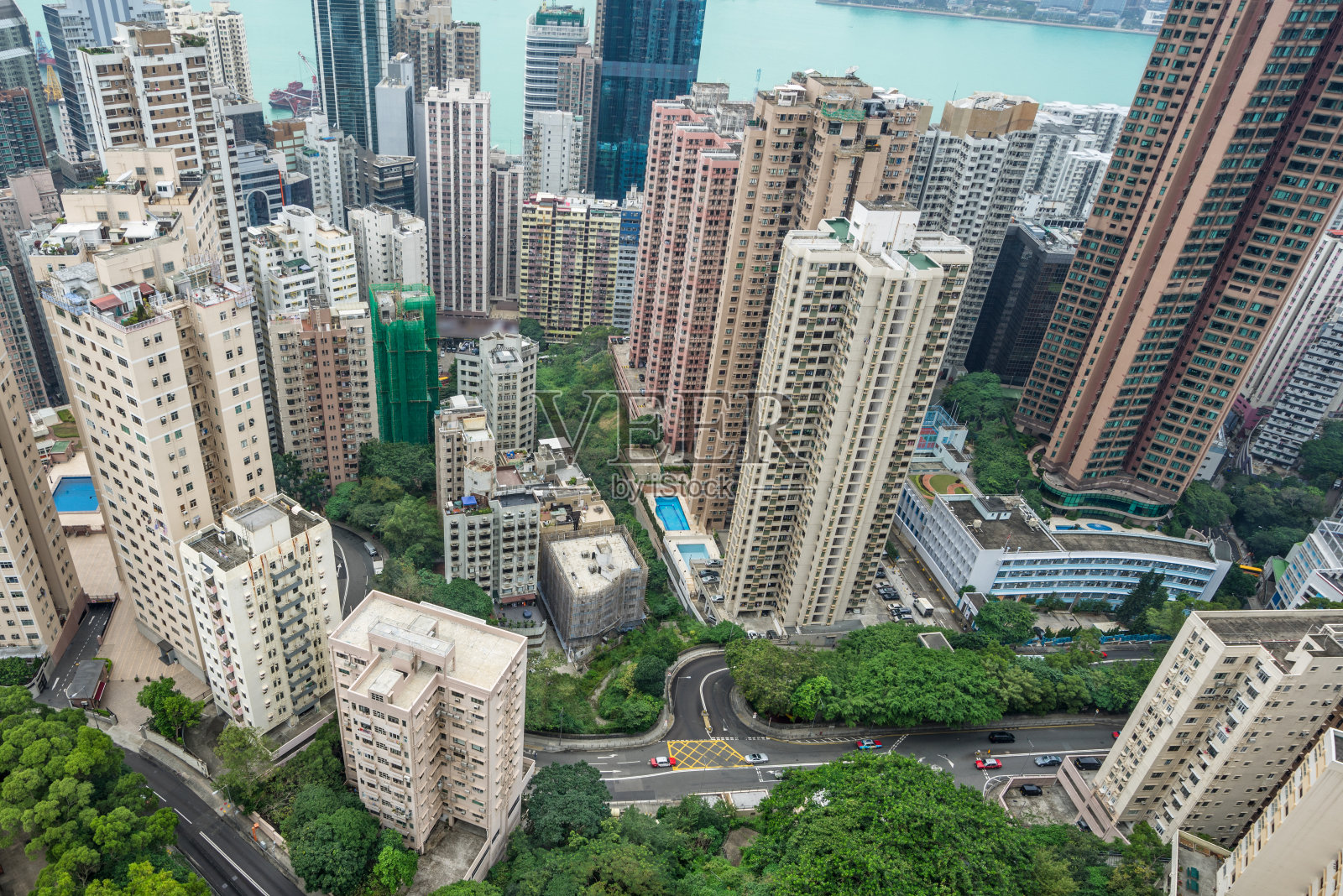 这是香港公寓楼的全貌照片摄影图片