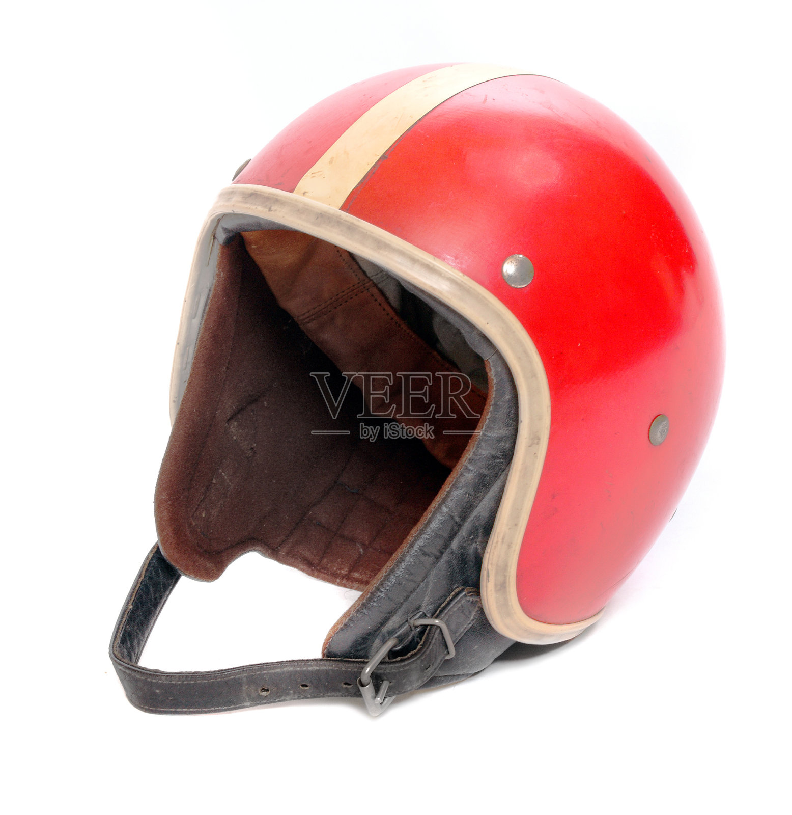 红色的摩托车头盔。照片摄影图片